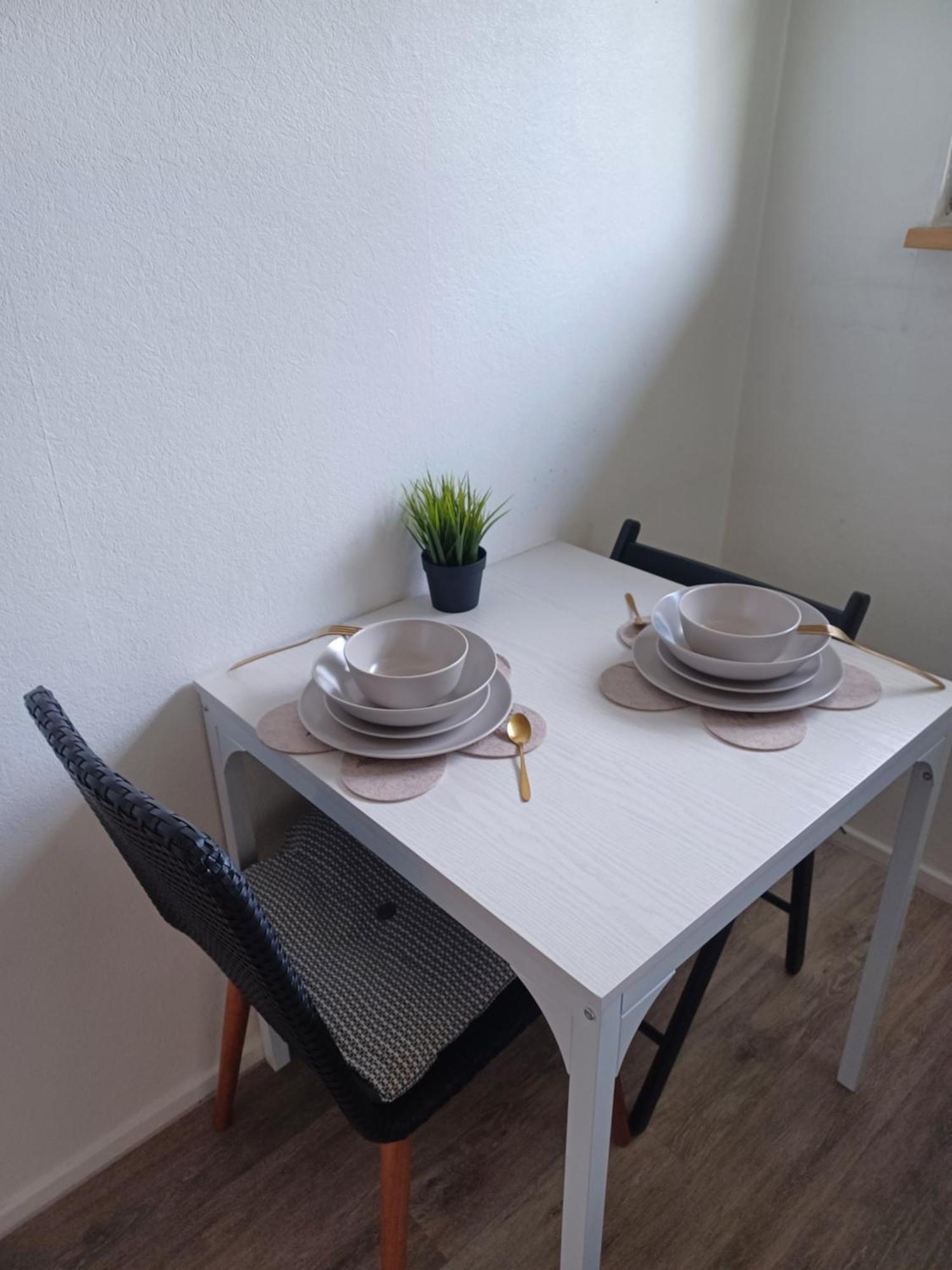 Studio Rdc Calme Avec Parking Ferme Pres Autoroute Et Tram C Мюлуз Екстериор снимка