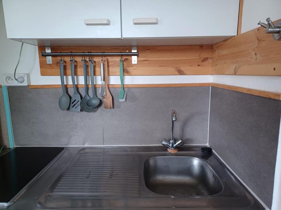 Studio Rdc Calme Avec Parking Ferme Pres Autoroute Et Tram C Мюлуз Екстериор снимка